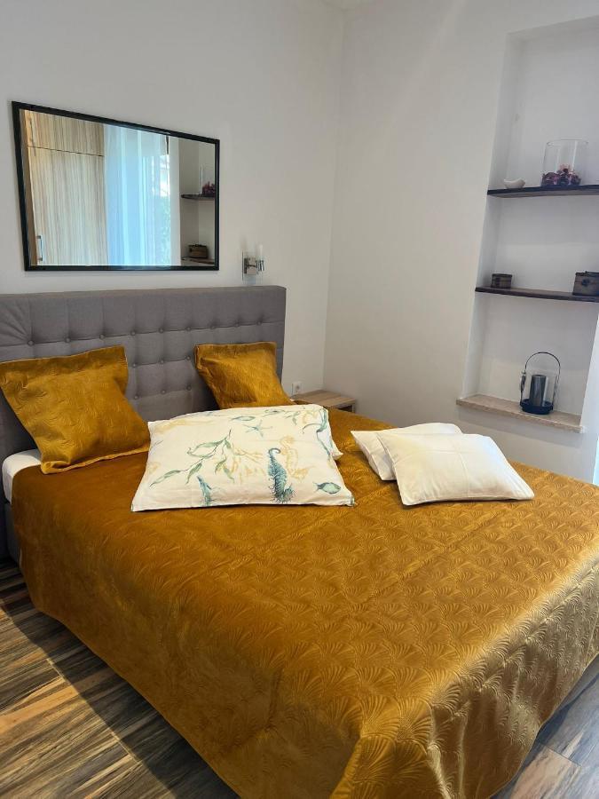 Apartments And Rooms Lorena 236 Rovinj Zewnętrze zdjęcie